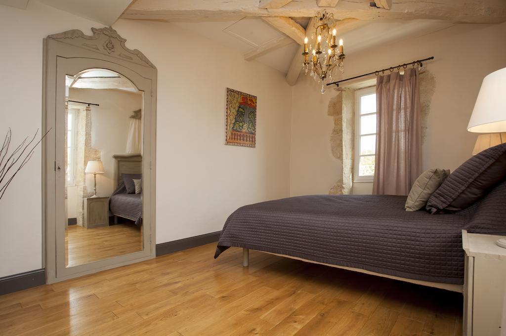 Maison D'Hotes De Charme Les Bruhasses Condom Rom bilde